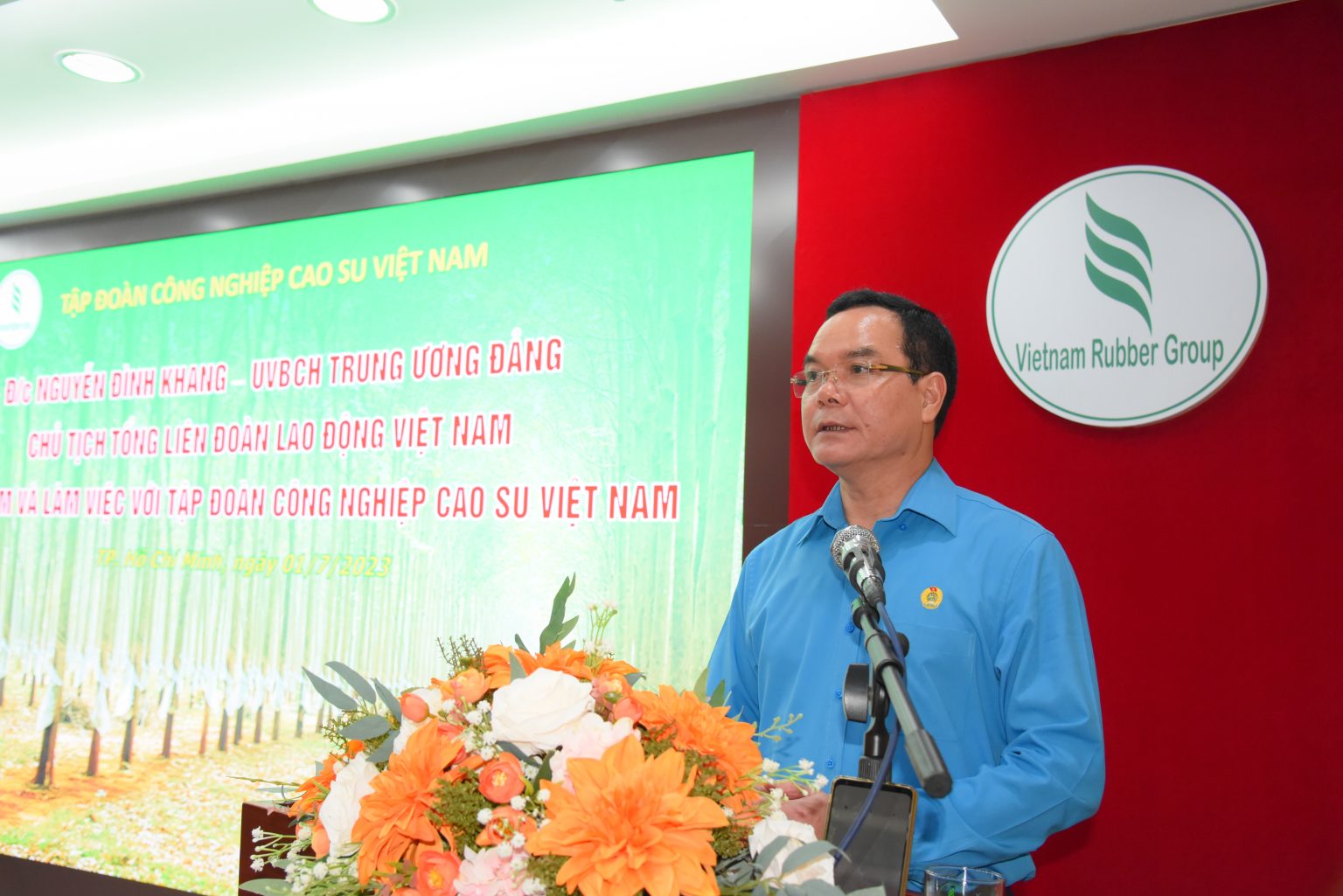 Ông Huỳnh Kim Nhựt giữ chức Chủ tịch Công đoàn Cao su Việt Nam